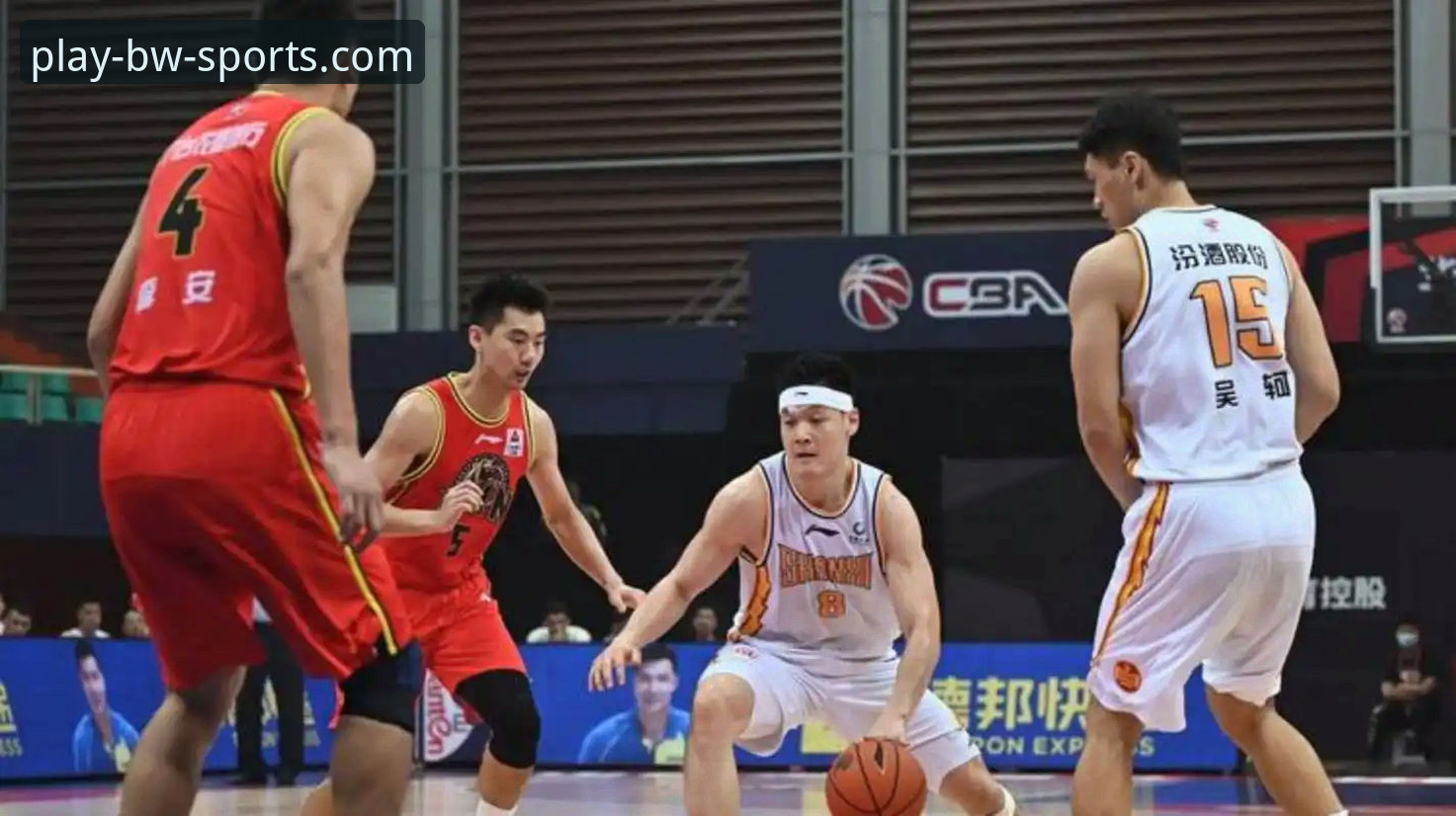 CBA季后赛最新动态：山西97-94力克青岛，总分2-0横扫晋级八强，宝威体育平台深度复盘